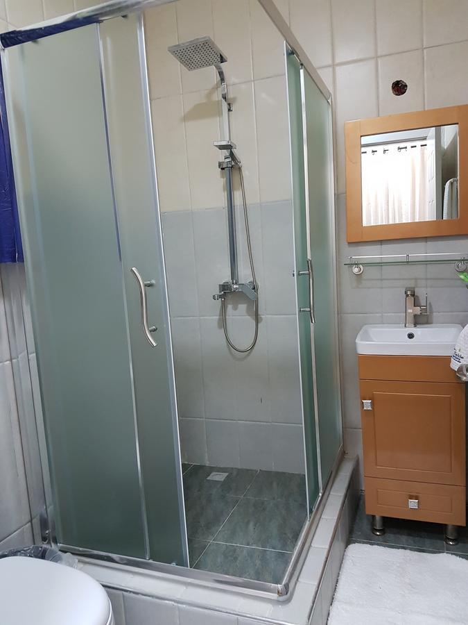 ホテル Hillside Gardens Ltd ラゴス 部屋 写真